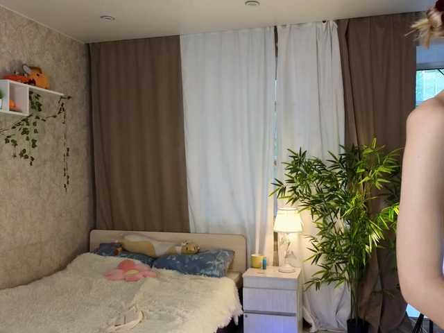 AnnyiBlue live cam on BongaCams