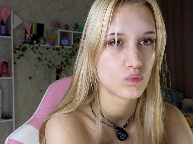 AnnyiBlue