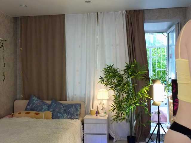 AnnyiBlue live cam on BongaCams