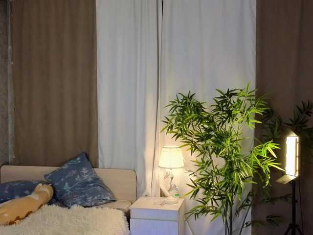 AnnyiBlue live cam on BongaCams