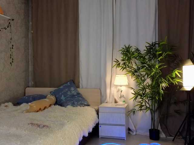 AnnyiBlue live cam on BongaCams