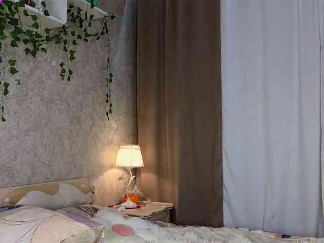 AnnyiBlue Live Webcam on BongaCams