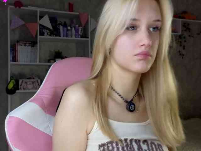 Вебкам-шоу AnnyiBlue