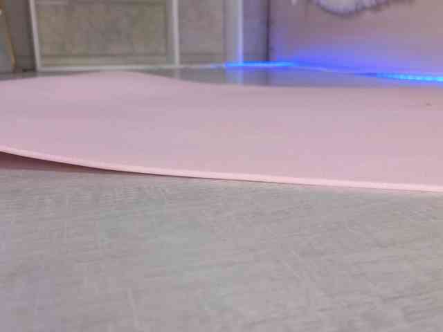 AnnyiBlue webcam