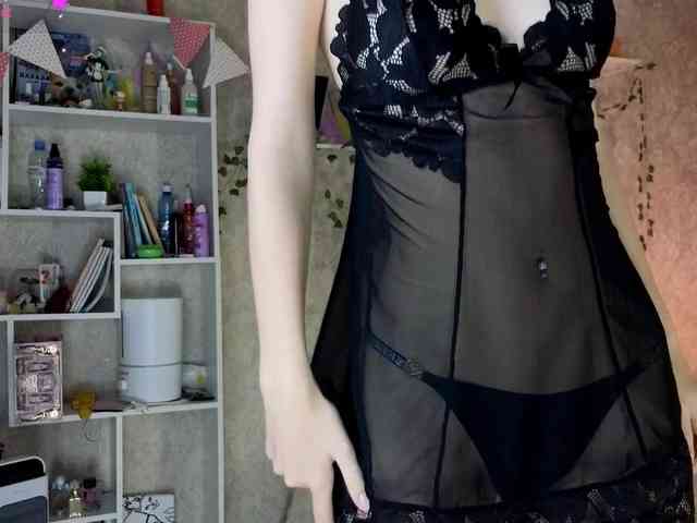 AnnyiBlue webcam