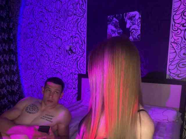 theadebuenoo webcam