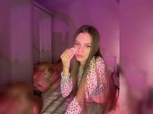 theadebuenoo webcam