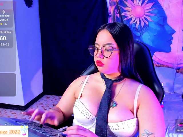 Nicol-Ruizz live cam on BongaCams