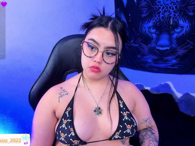Nicol-Ruizz live cam on UnifiedCams