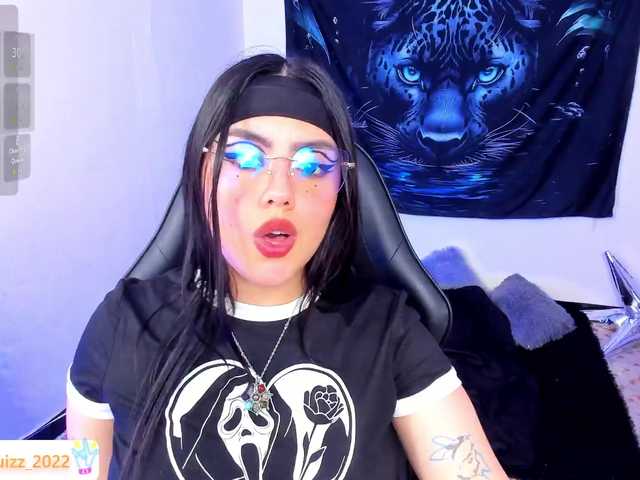 Nicol-Ruizz live cam on UnifiedCams