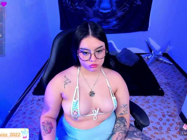Nicol-Ruizz live webcam show