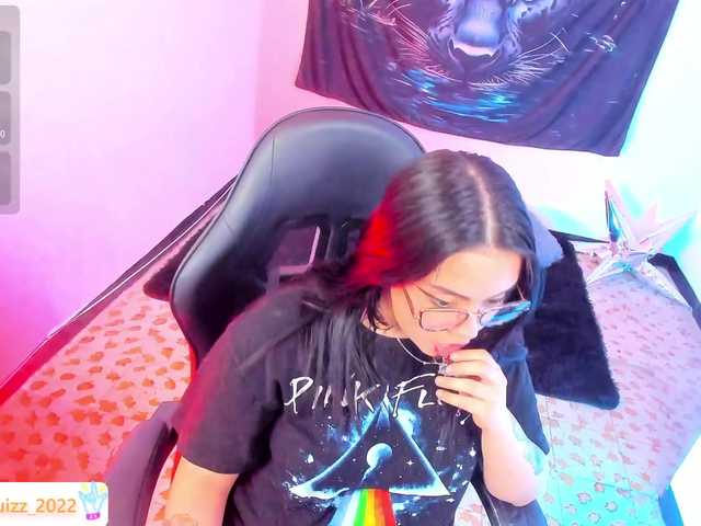 Nicol-Ruizz live cam on UnifiedCams