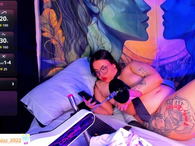 Nicol-Ruizz live cam on BongaCams