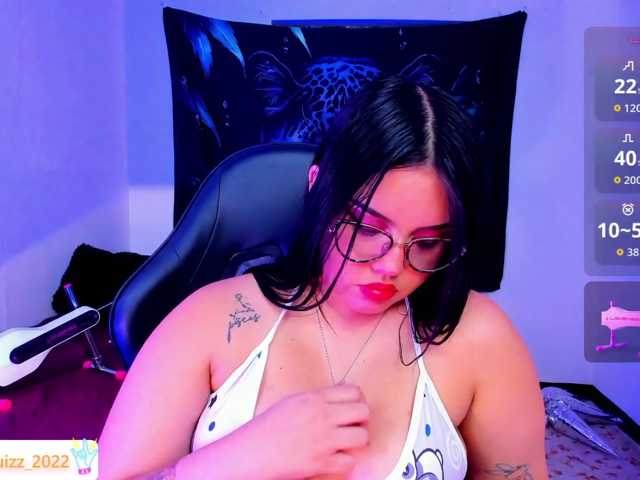 Nicol-Ruizz live cam on BongaCams