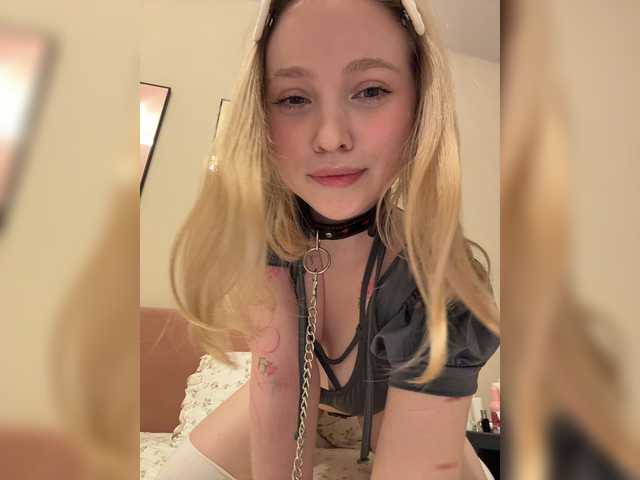 l1ttle-puppy's BongaCams show and profile