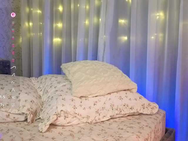 l1ttle-puppy live cam on BongaCams