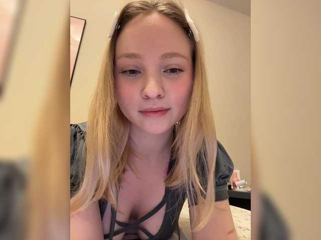 l1ttle-puppy's BongaCams show and profile