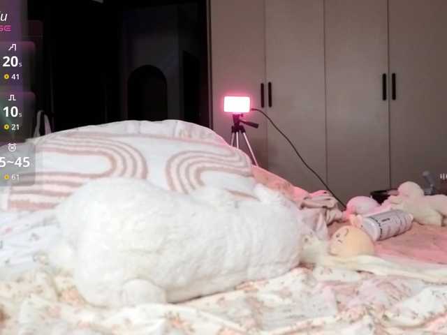 l1ttle-puppy live cam on BongaCams