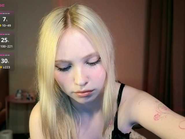 l1ttle-puppy live cam on BongaCams