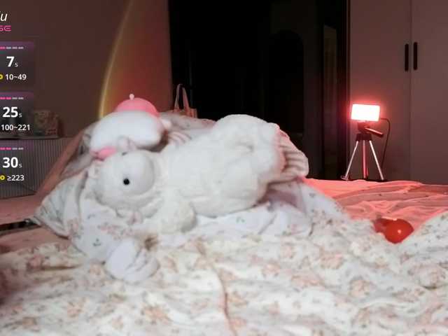 l1ttle-puppy live cam on BongaCams