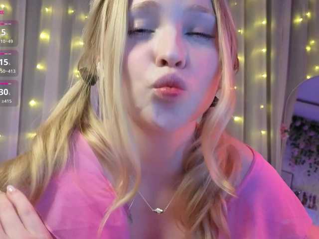 l1ttle-puppy live cam on BongaCams
