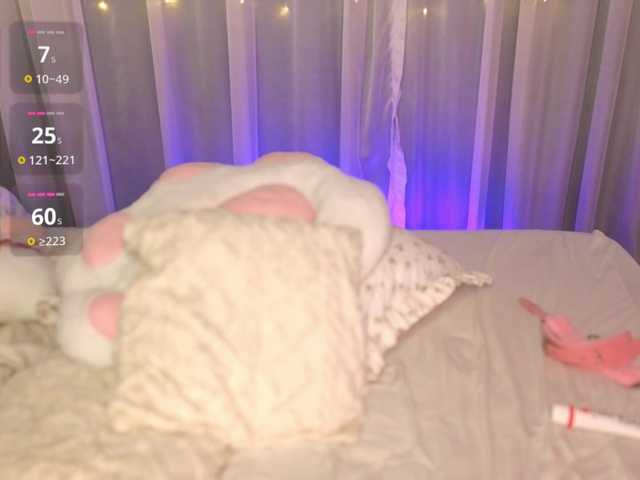 l1ttle-puppy live cam on BongaCams