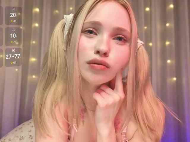 Luni_Lu webcam