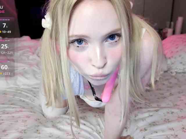 Luni_Lu webcam