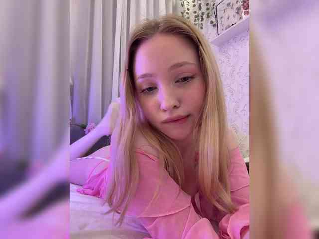 Luni_Lu webcam