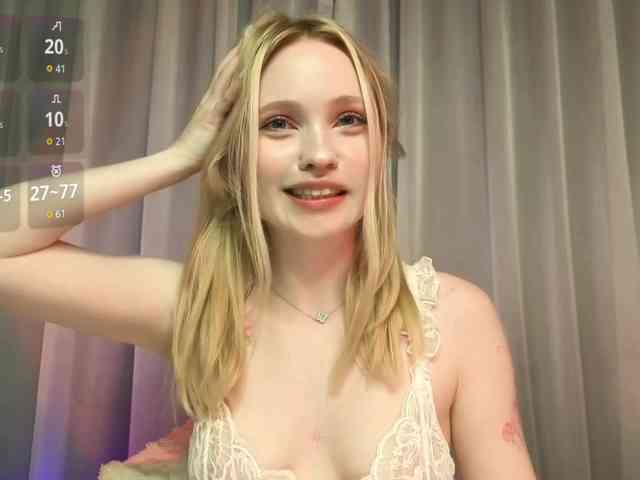 Luni_Lu webcam