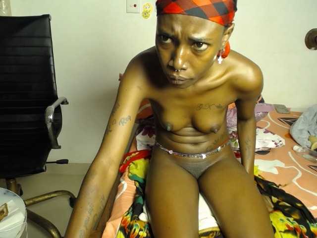 Dammyyaro live cam on BongaCams