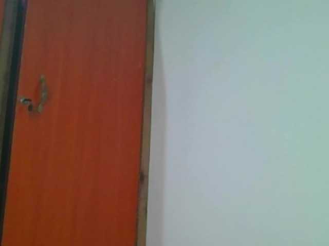 Hornylisa's BongaCams show and profile