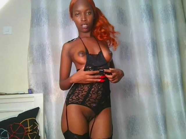 Hornylisa's BongaCams show and profile