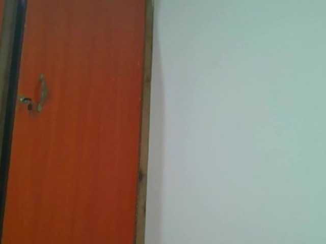 Hornylisa's BongaCams show and profile