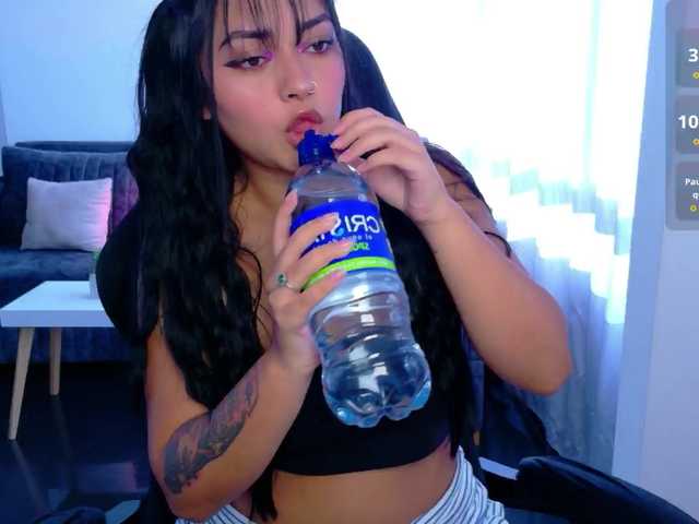 Melanyx-x live cam on BongaCams