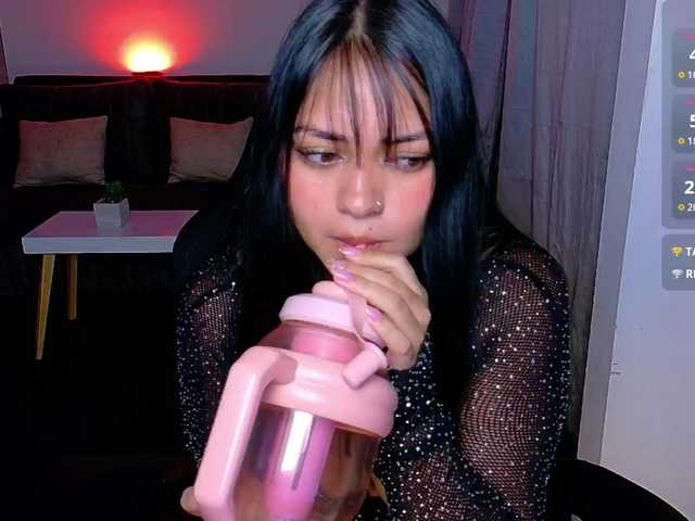 Melanyx-x live cam on BongaCams