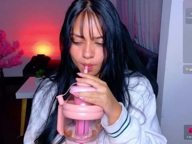 Melanyx-x live cam on BongaCams