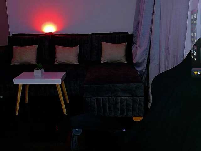 Melanyx-x live cam on BongaCams
