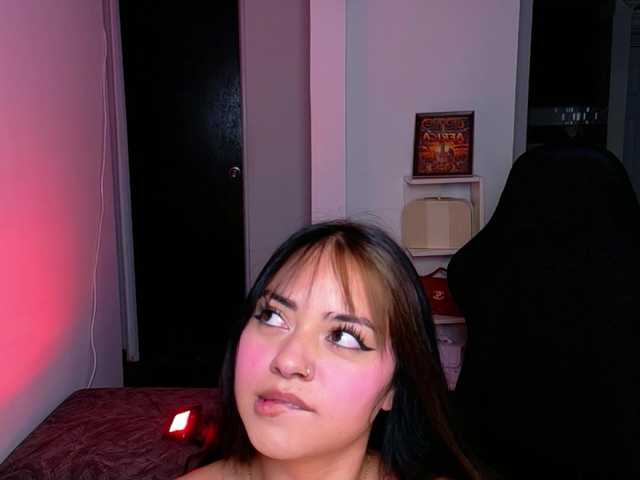 Melanyx-x live cam on BongaCams
