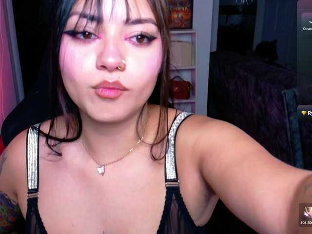 Melanyx-x live cam on BongaCams