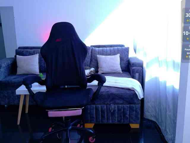 Melanyx-x webcam