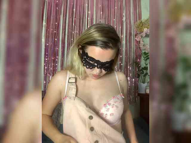 Sophialanguage webcam