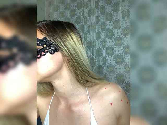 Sophialanguage webcam