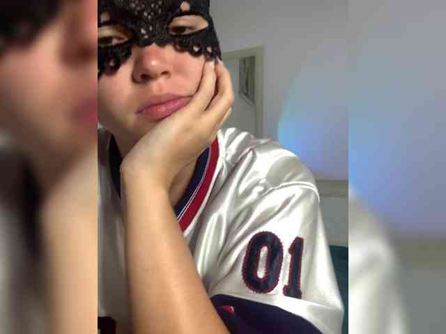 Sophialanguage webcam
