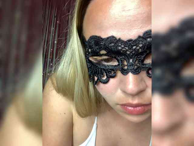 Sophialanguage webcam
