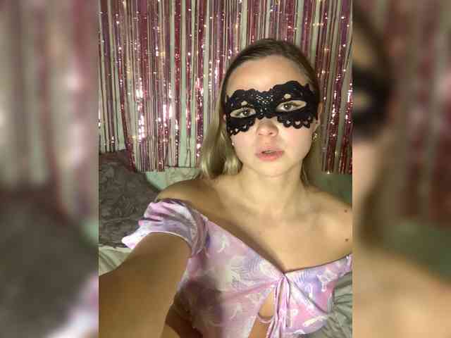 Sophialanguage webcam