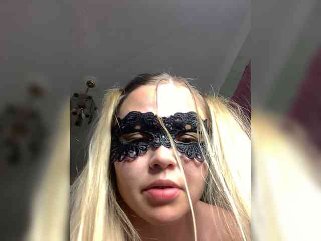 Sophialanguage webcam