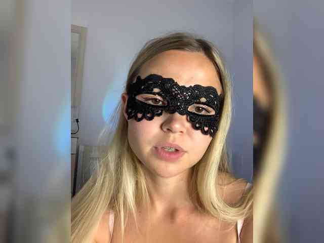 Sophialanguage webcam