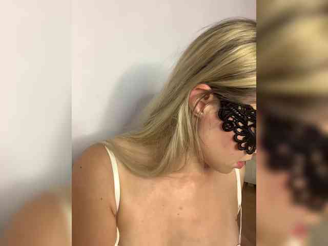 Sophialanguage webcam