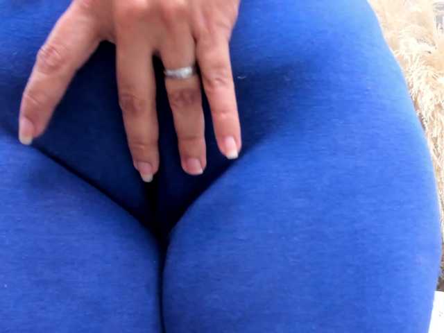 Milf-loven live cam on BongaCams